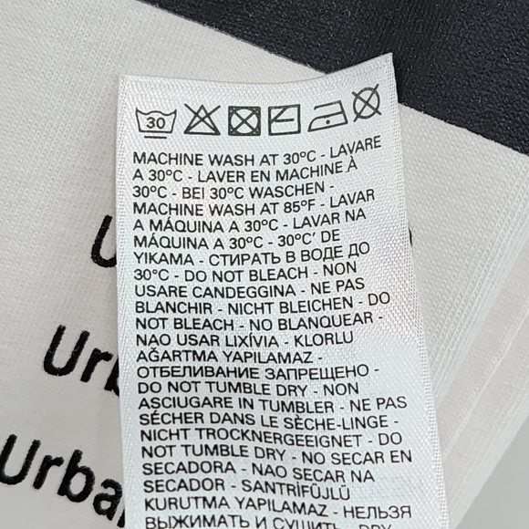 Diesel Women's100% Cotton Round Neck Short Sleeve Graphic Print Tee - Picture 8 of 8